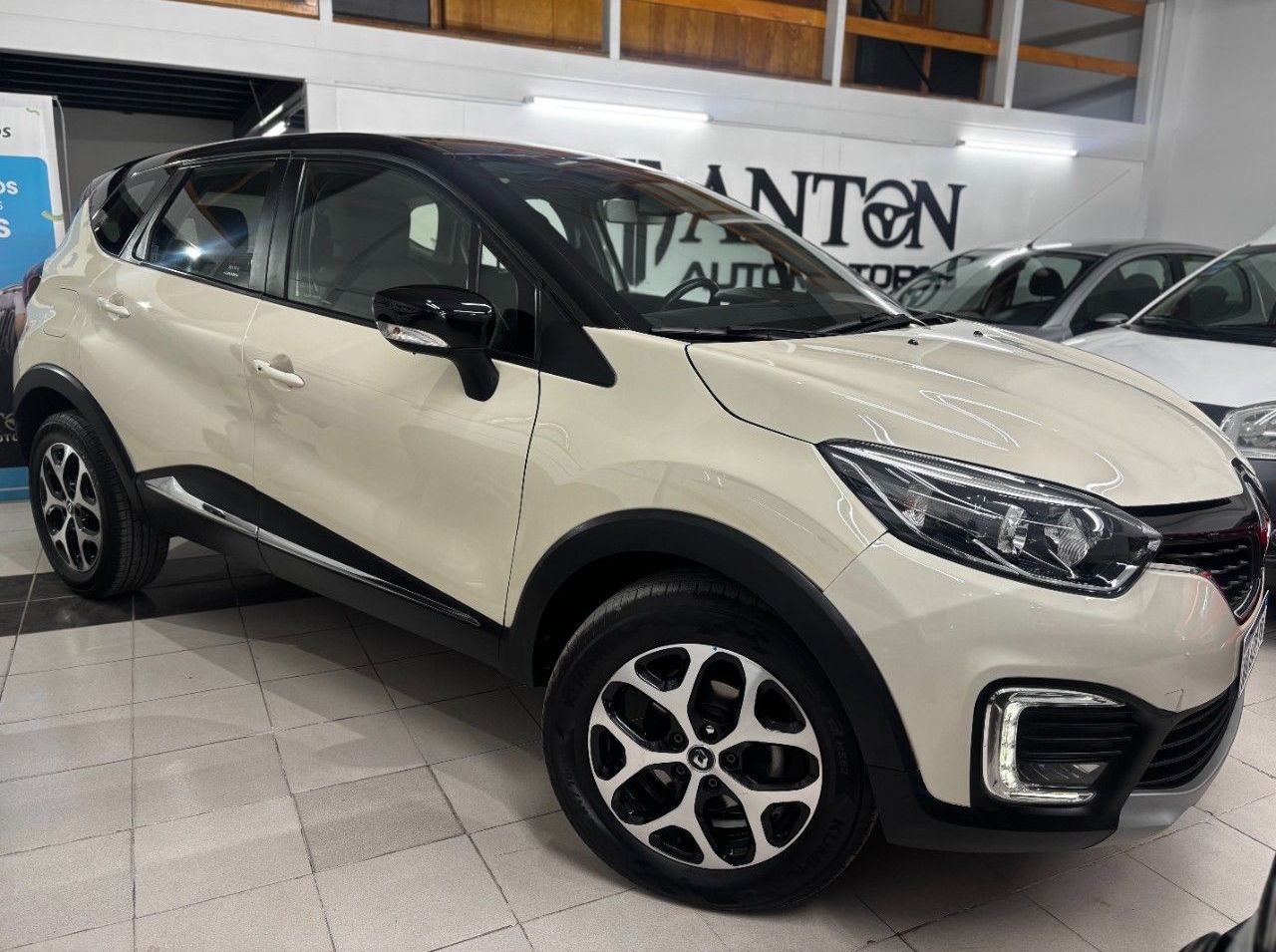 Renault Captur Usado Financiado en Mendoza, deRuedas