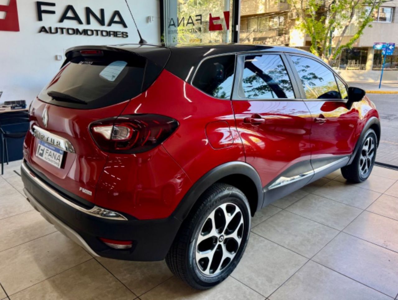 Renault Captur Usado Financiado en Mendoza, deRuedas