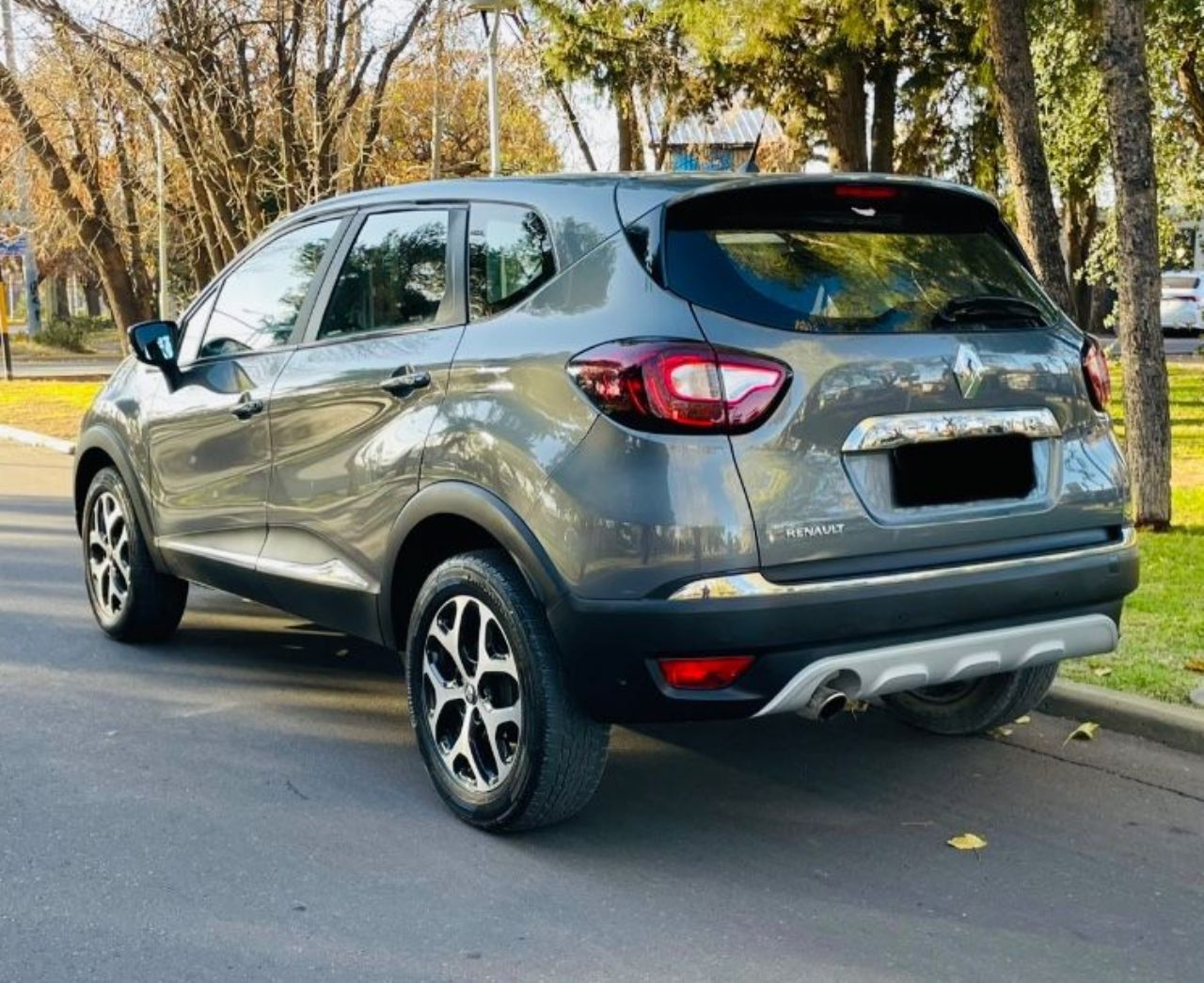 Renault Captur Usado Financiado en Mendoza, deRuedas