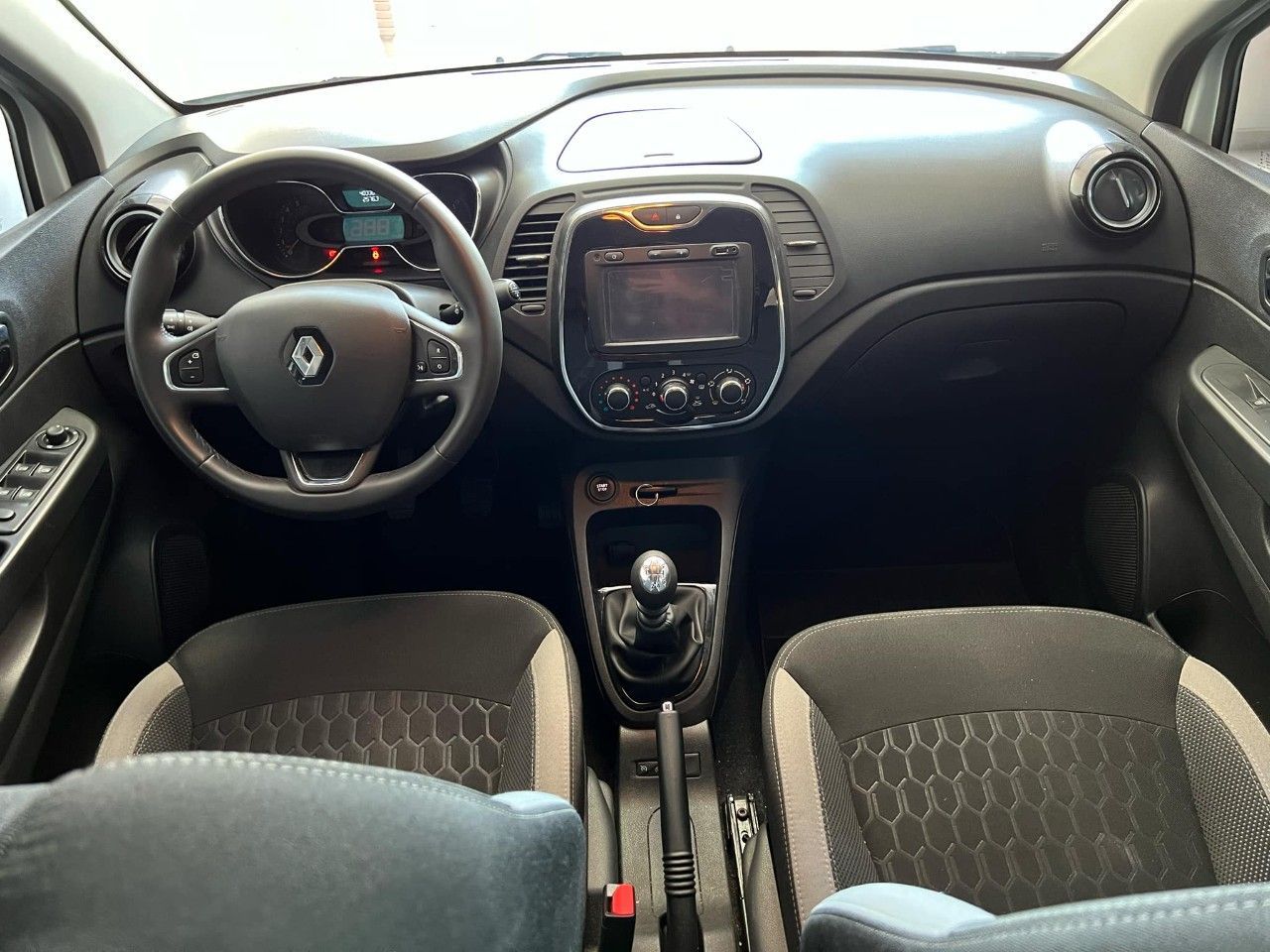 Renault Captur Usado Financiado en Mendoza, deRuedas