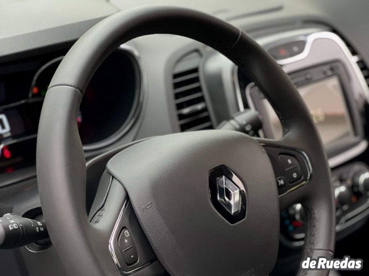 Renault Captur Nuevo en Córdoba, deRuedas