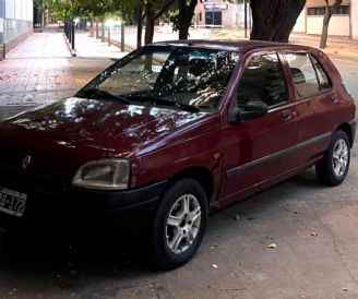 Renault Clio Usado en Mendoza