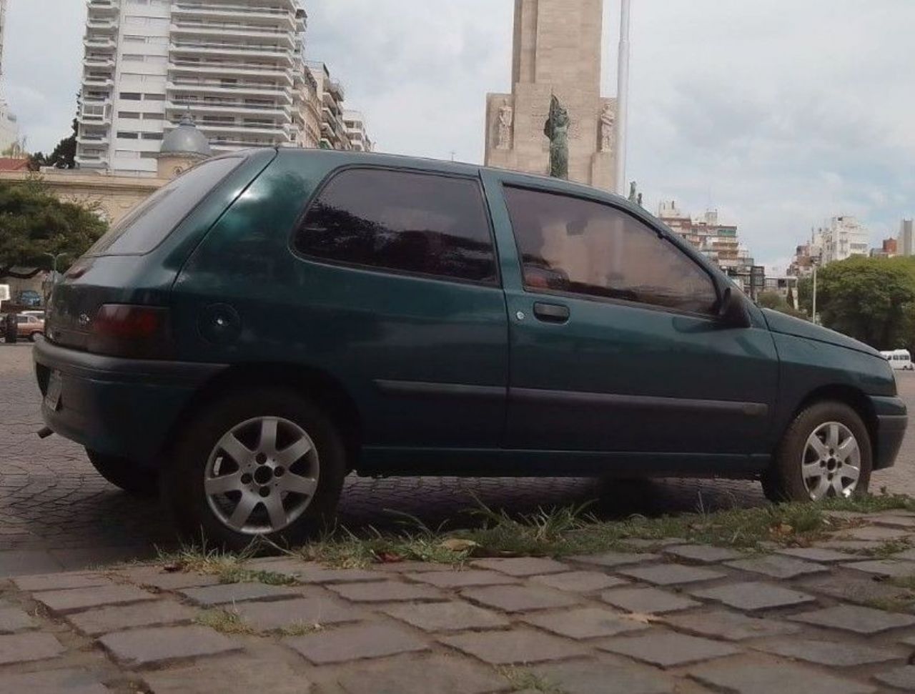 Renault Clio Usado en Santa Fe, deRuedas