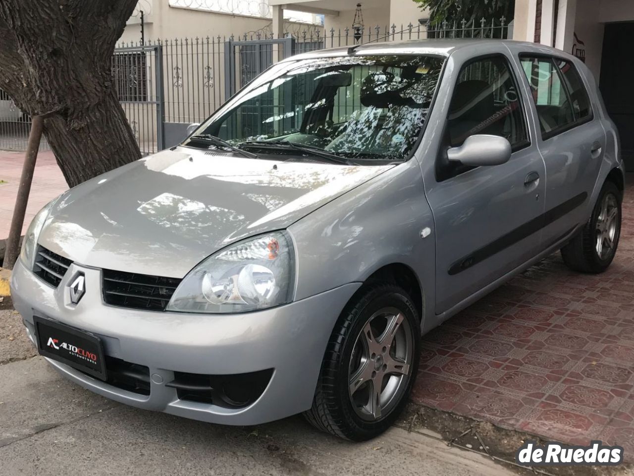 Renault Clio Usado en Mendoza, deRuedas