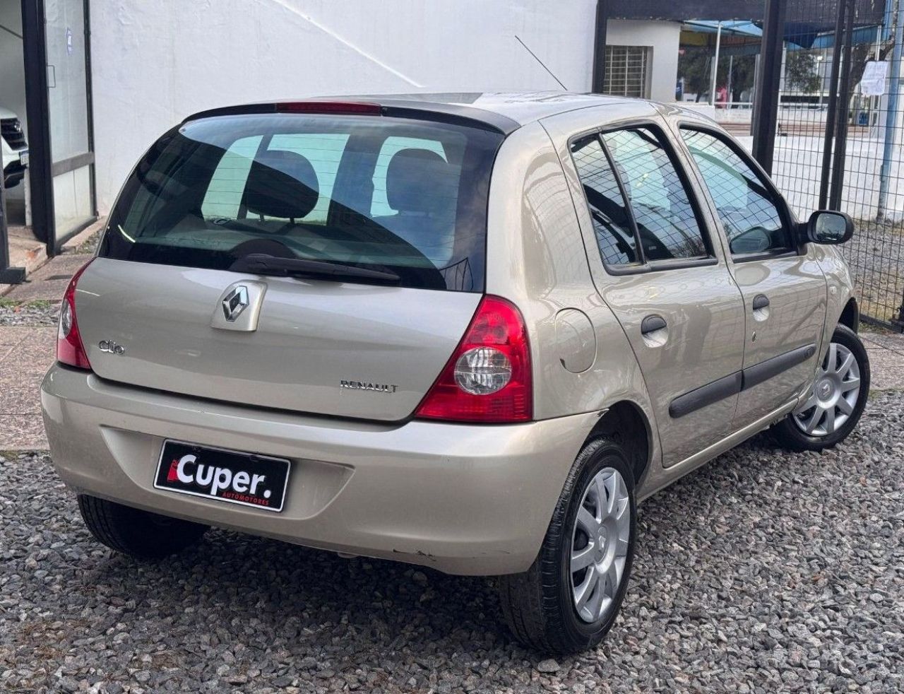 Renault Clio Usado Financiado en Córdoba, deRuedas