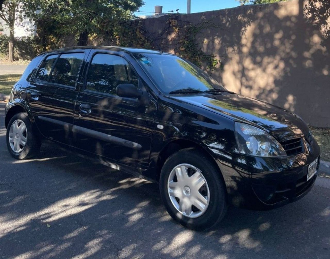 Renault Clio Usado Financiado en Córdoba, deRuedas