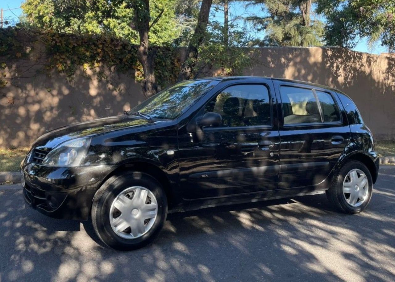 Renault Clio Usado Financiado en Córdoba, deRuedas