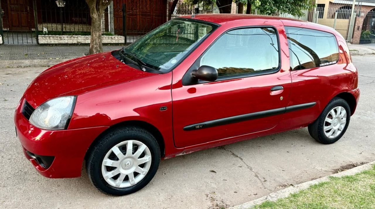 Renault Clio Usado Financiado en Córdoba, deRuedas