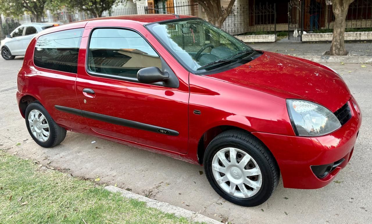 Renault Clio Usado Financiado en Córdoba, deRuedas