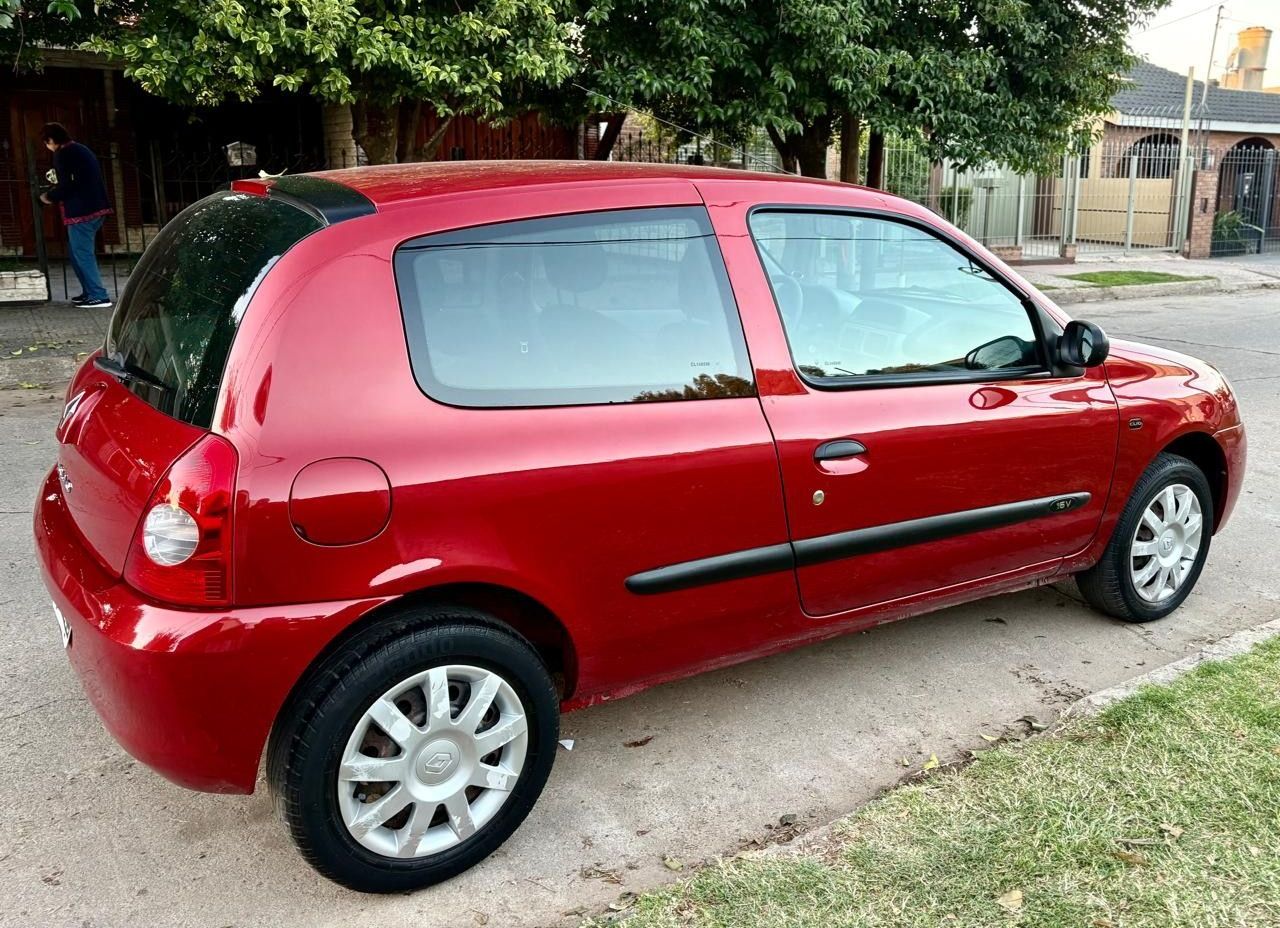 Renault Clio Usado Financiado en Córdoba, deRuedas