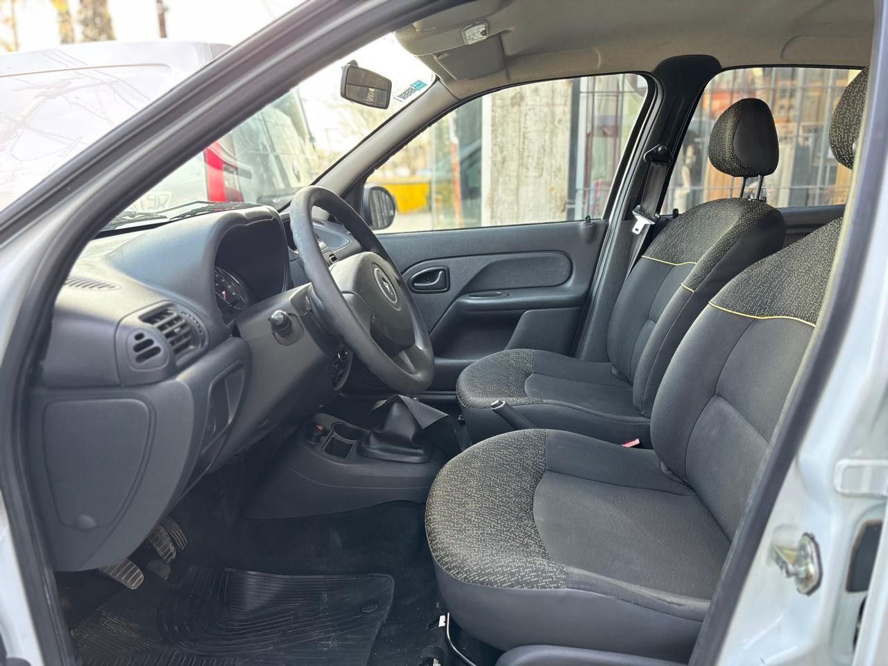 Renault Clio Usado Financiado en Córdoba, deRuedas