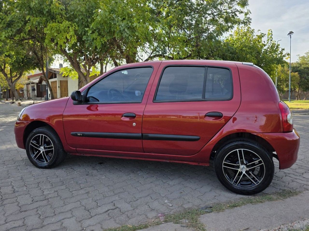 Renault Clio Usado en Mendoza, deRuedas