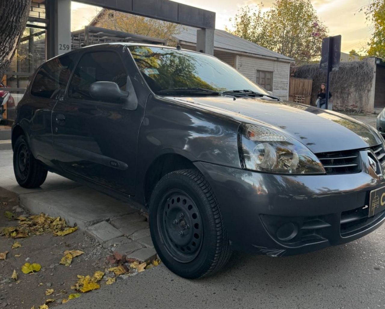 Renault Clio Usado Financiado en San Juan, deRuedas