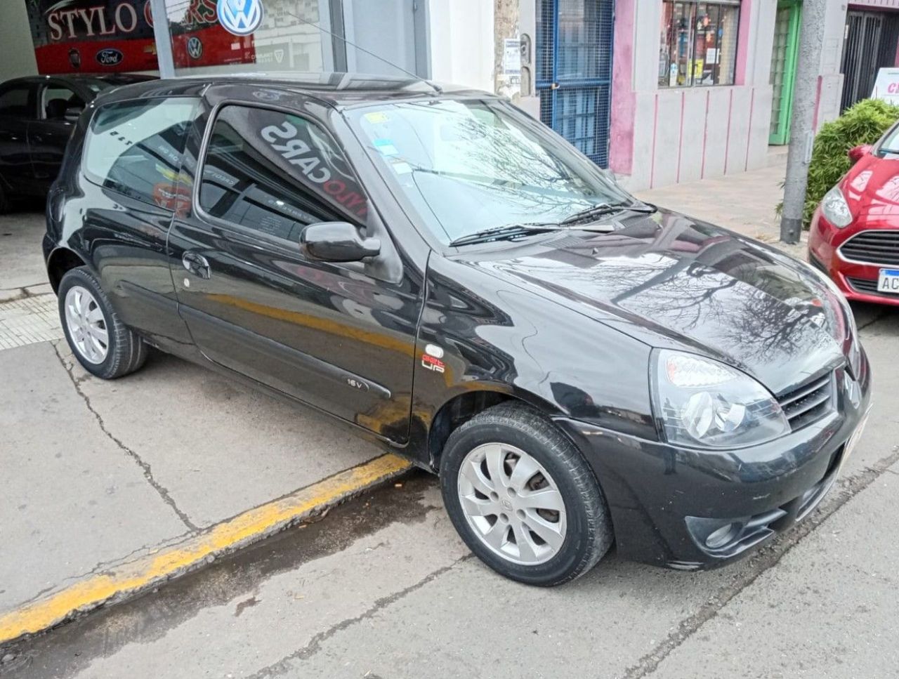 Renault Clio Usado Financiado en Córdoba, deRuedas