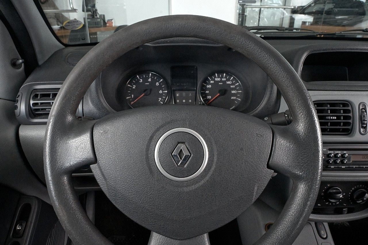 Renault Clio Usado Financiado en Córdoba, deRuedas
