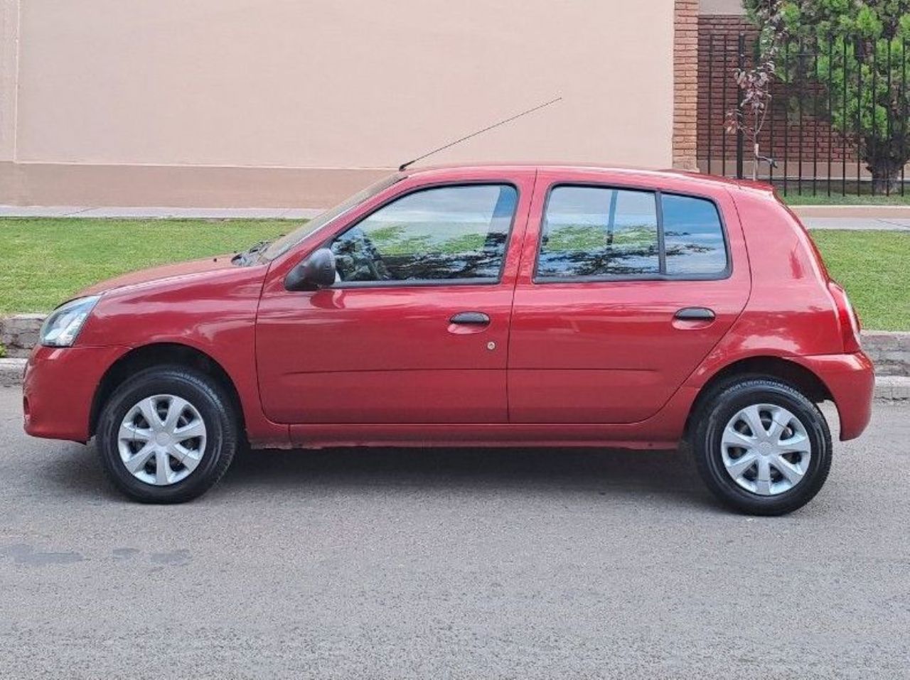 Renault Clio Usado en Mendoza, deRuedas