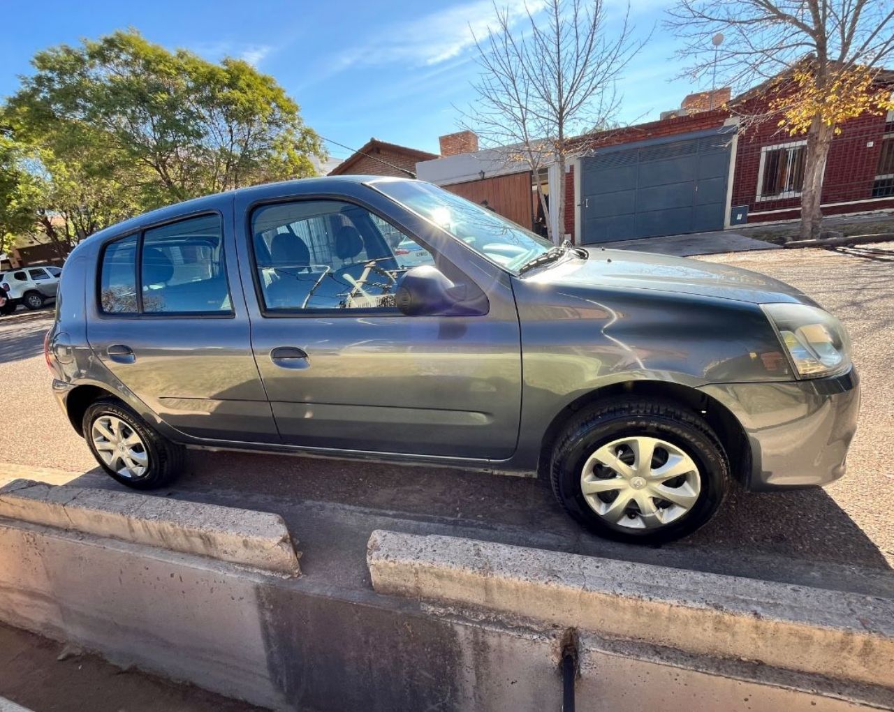 Renault Clio Usado en Mendoza, deRuedas
