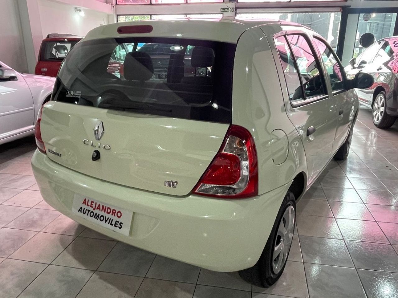 Renault Clio Usado Financiado en Córdoba, deRuedas