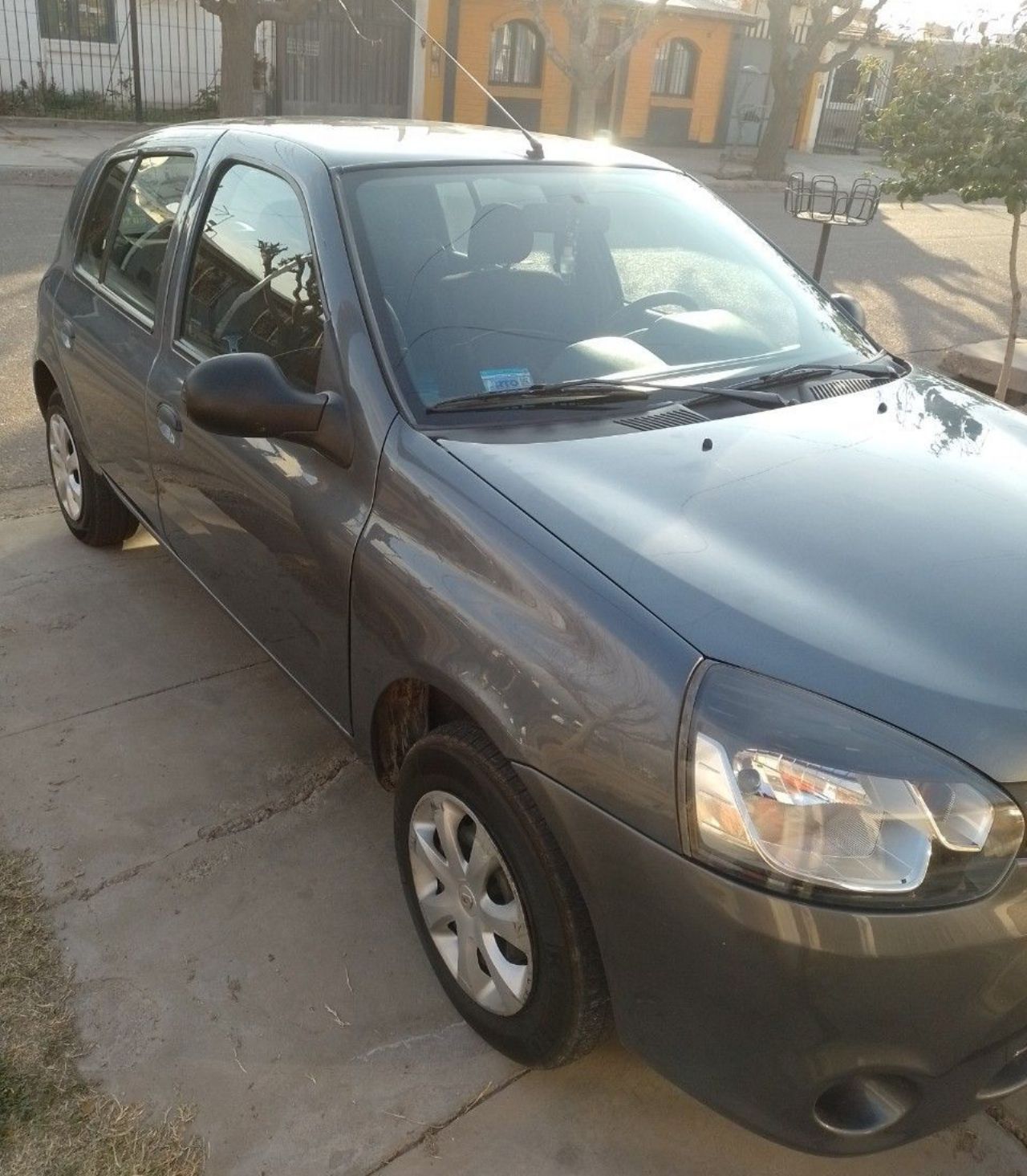 Renault Clio Usado en Mendoza, deRuedas