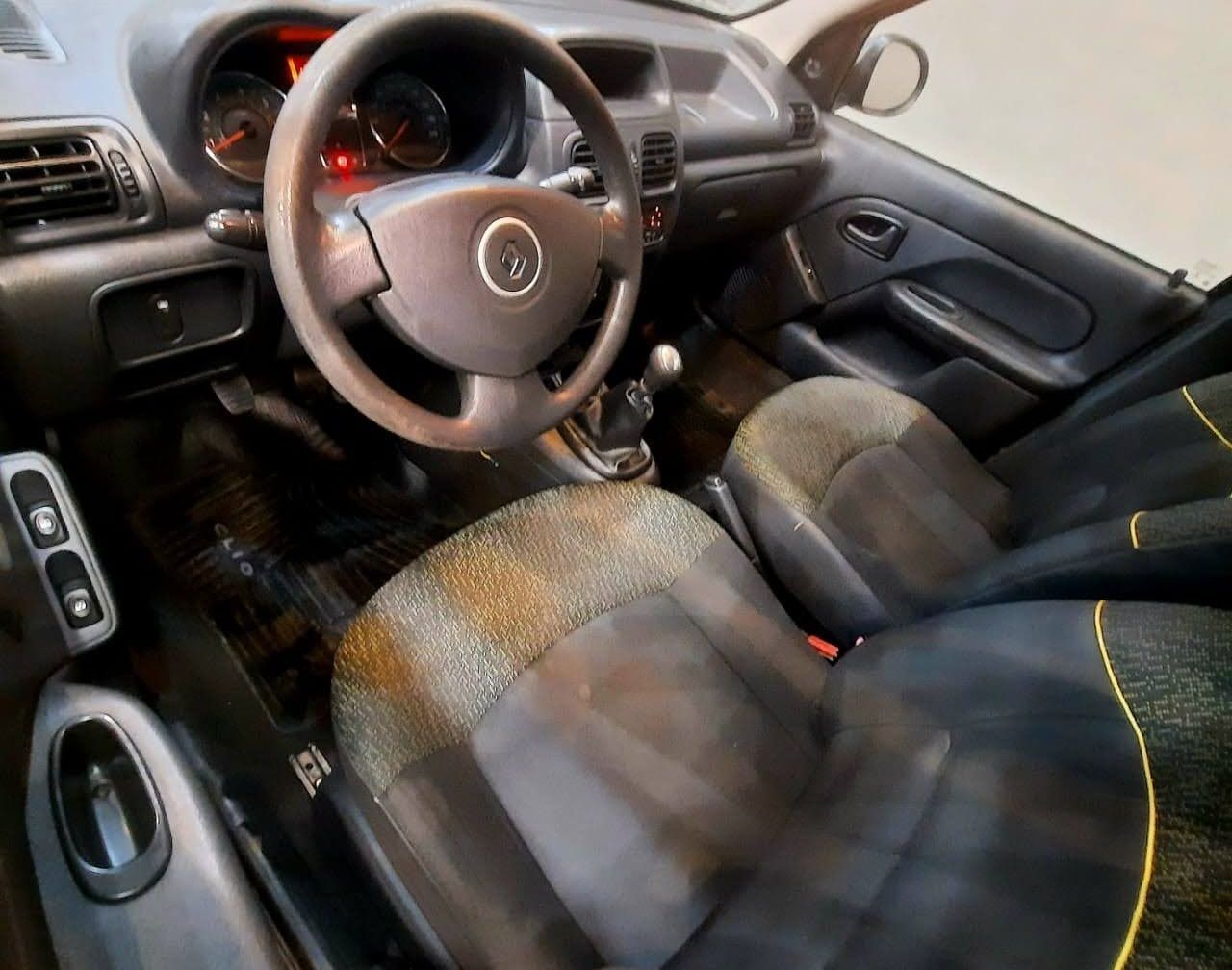 Renault Clio Usado Financiado en Córdoba, deRuedas