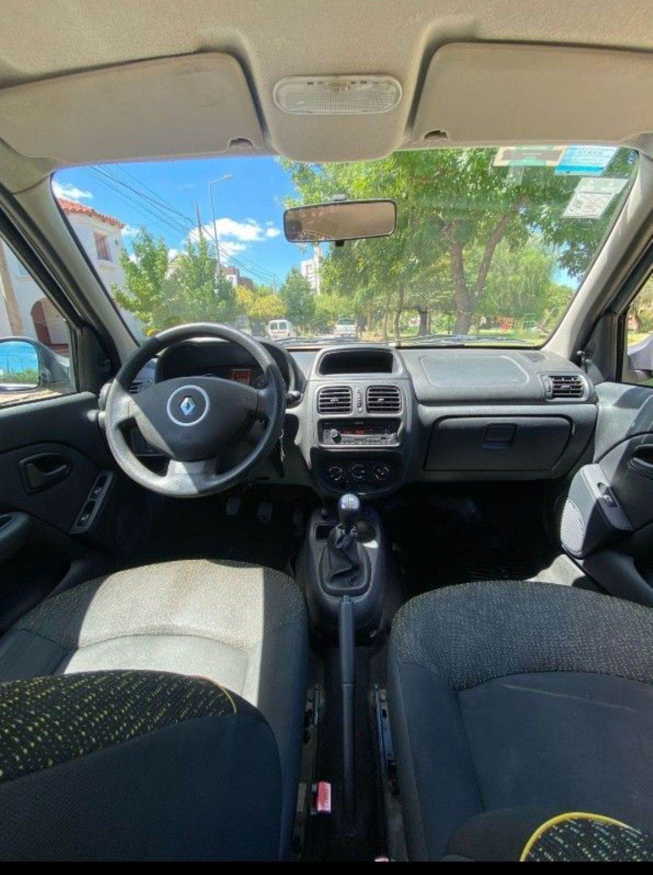 Renault Clio Usado Financiado en Córdoba, deRuedas