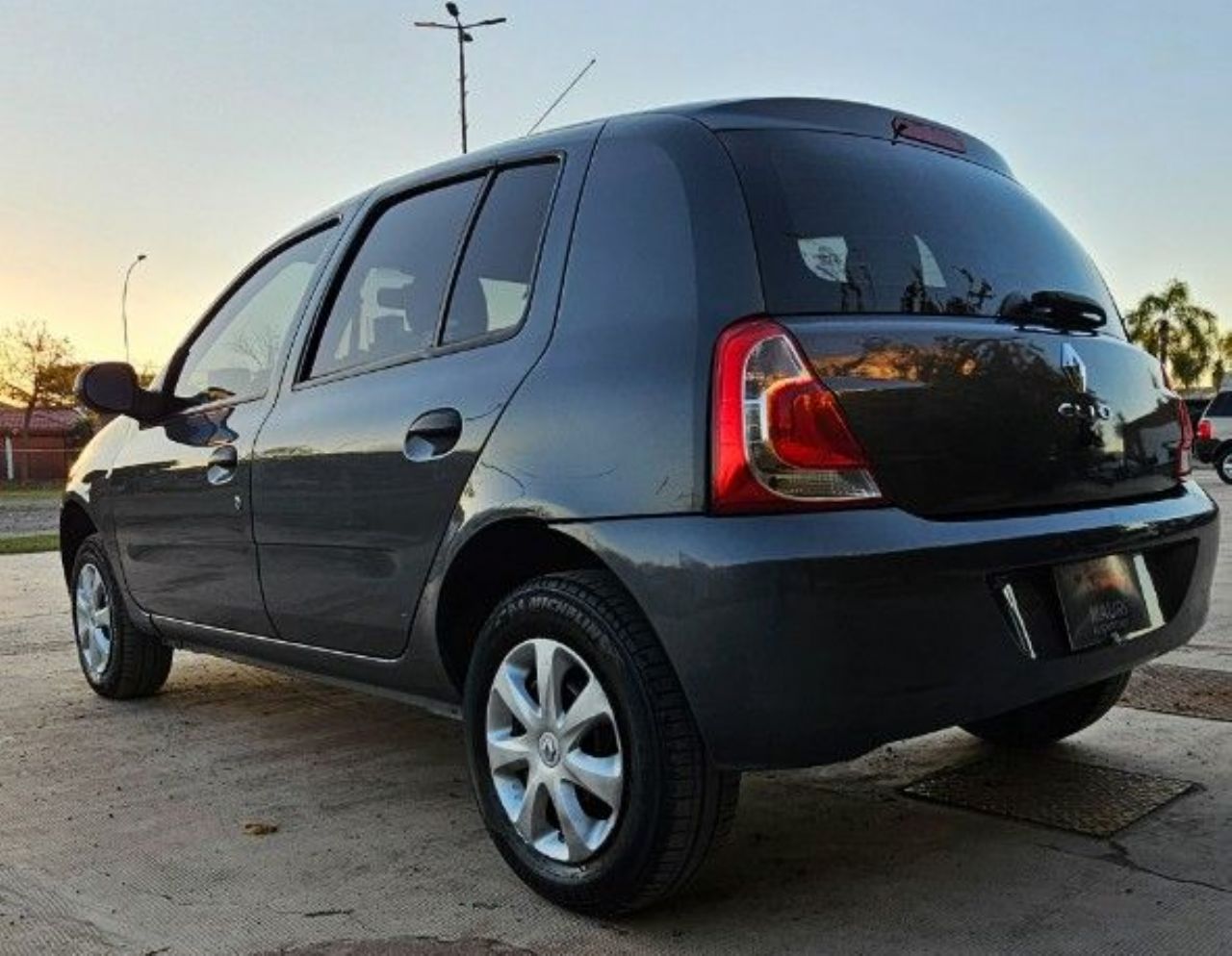 Renault Clio Usado Financiado en Córdoba, deRuedas
