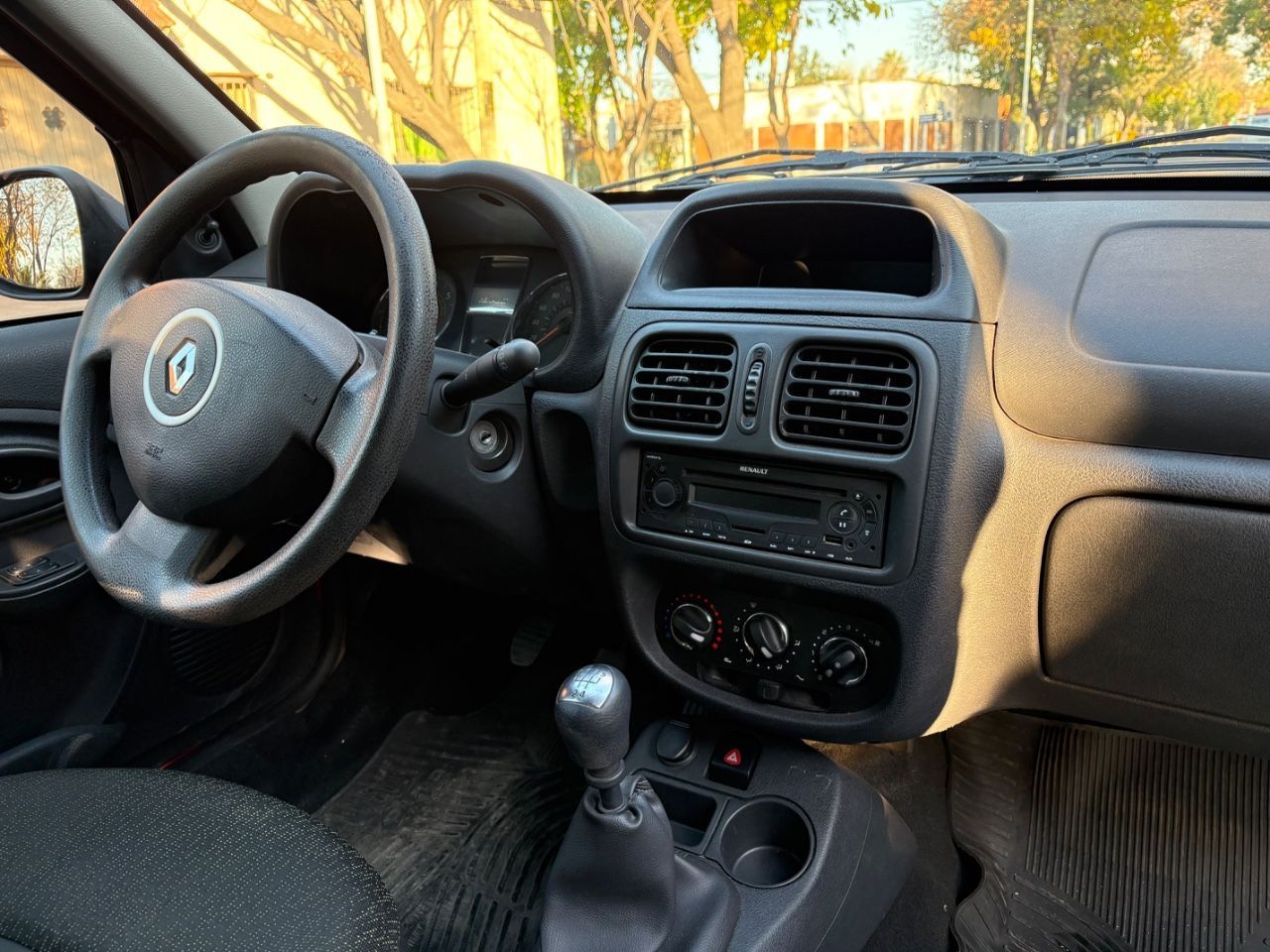 Renault Clio Usado Financiado en Mendoza, deRuedas