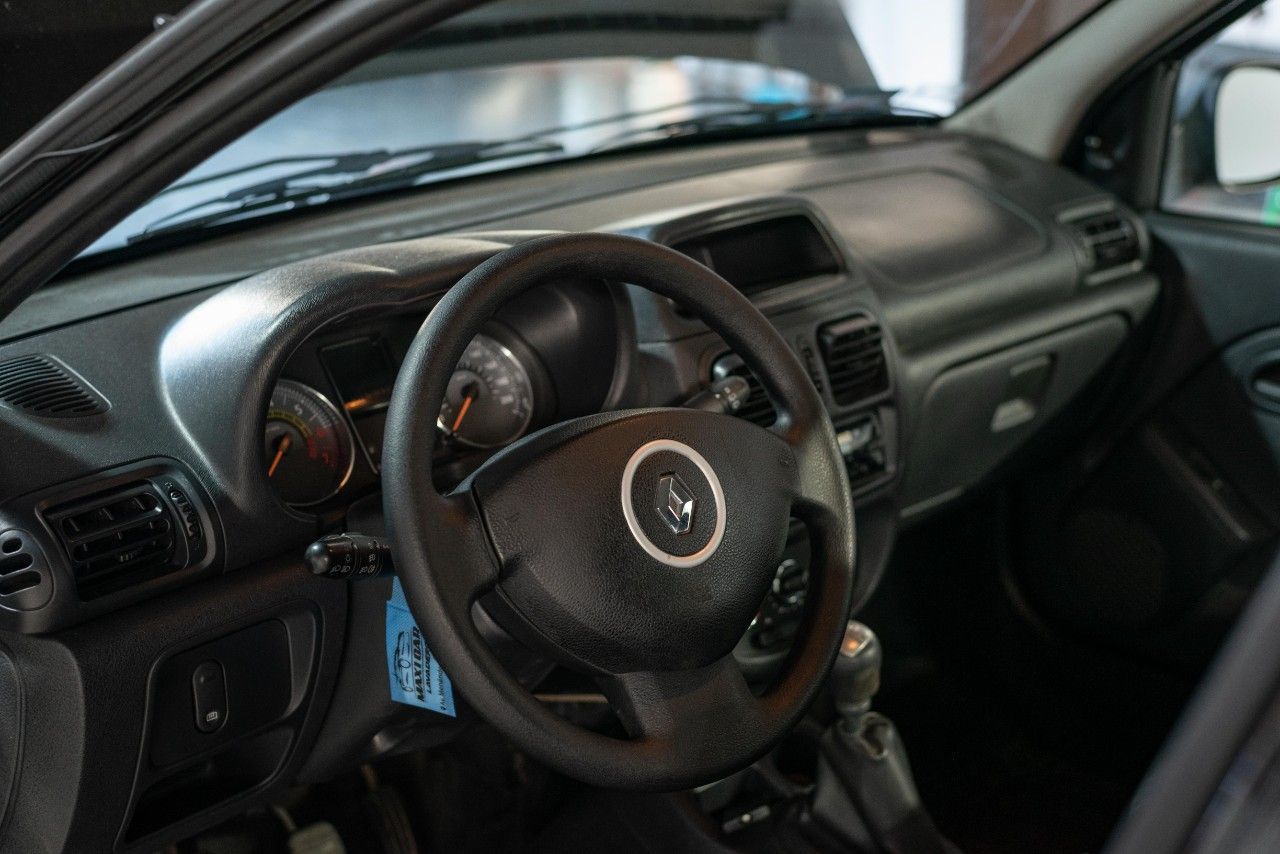 Renault Clio Usado Financiado en Córdoba, deRuedas