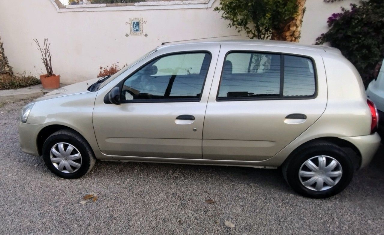 Renault Clio Usado en Mendoza, deRuedas