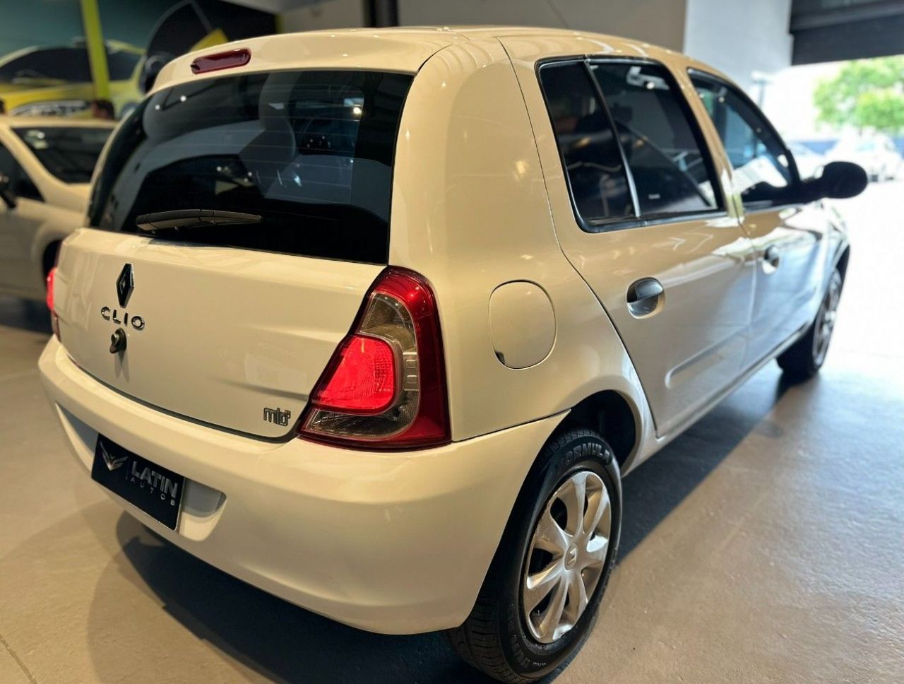 Renault Clio Usado Financiado en Córdoba, deRuedas