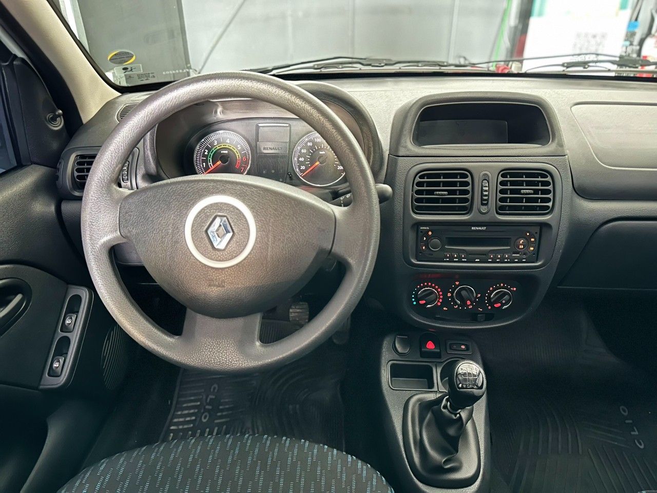 Renault Clio Usado Financiado en Córdoba, deRuedas