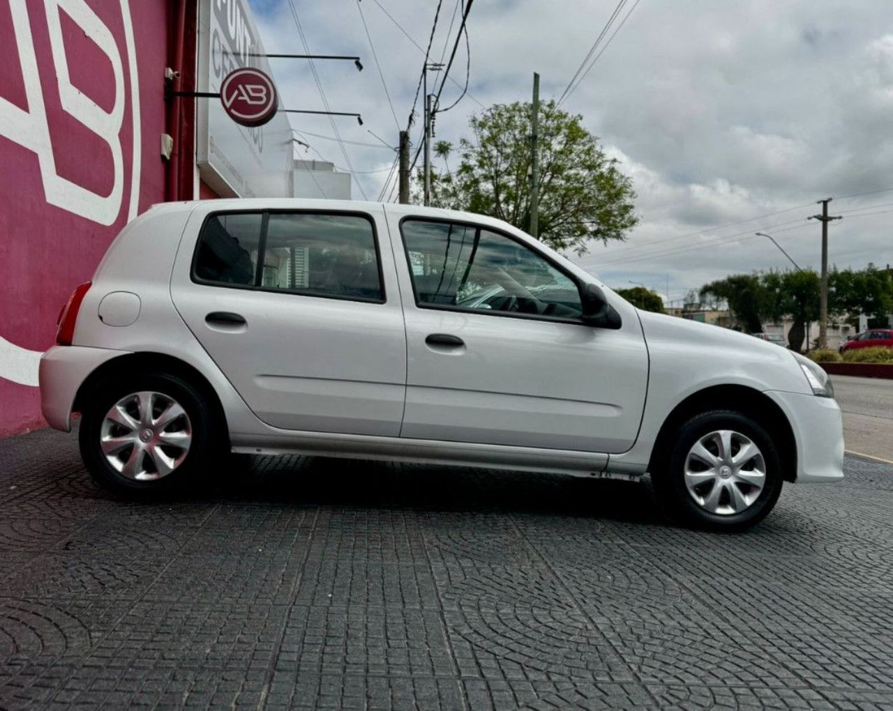 Renault Clio Usado Financiado en Córdoba, deRuedas
