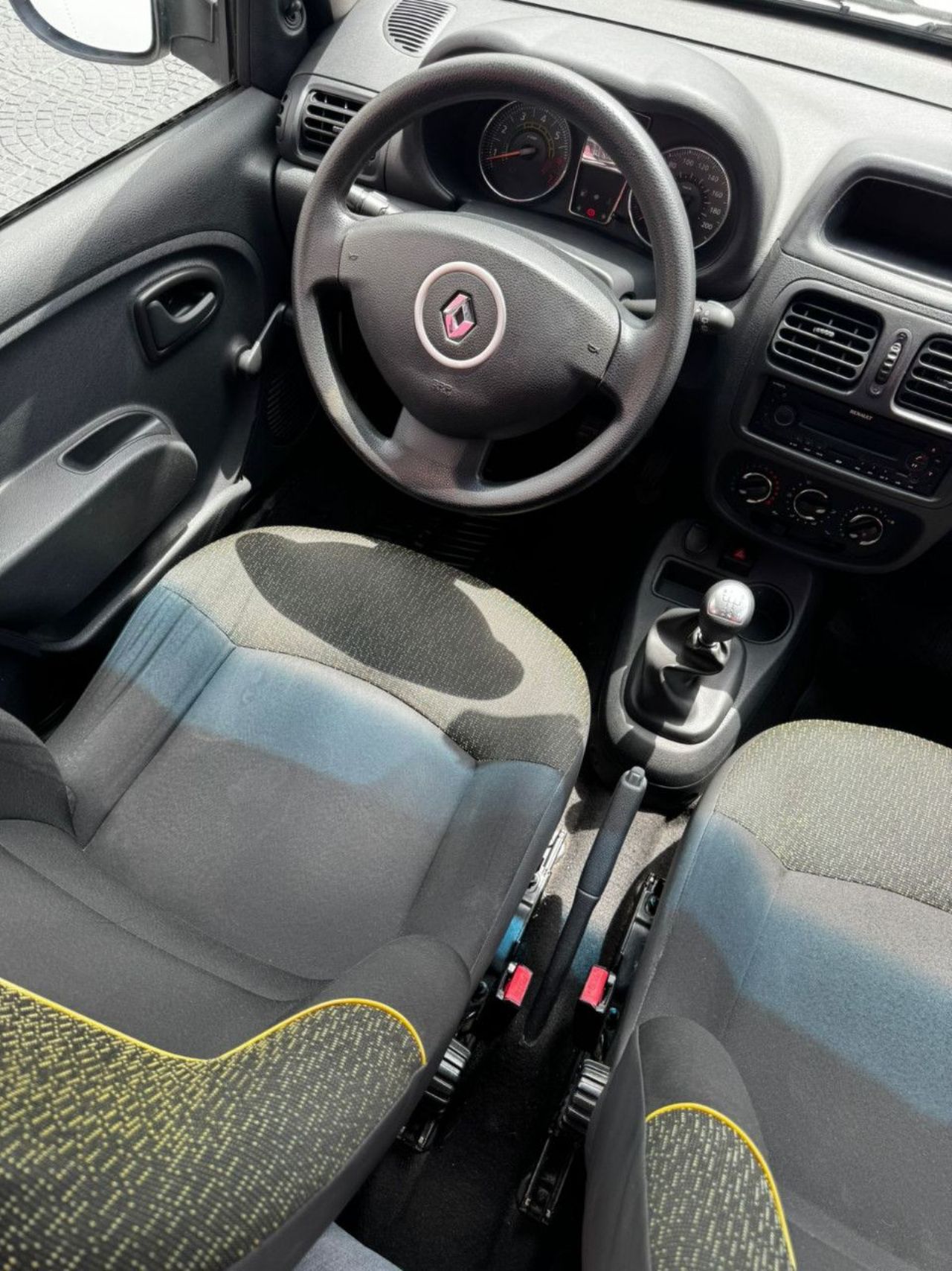 Renault Clio Usado Financiado en Córdoba, deRuedas