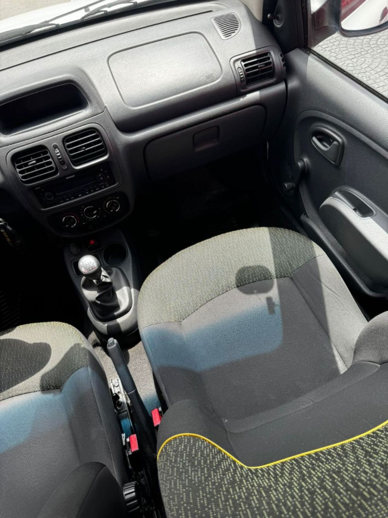 Renault Clio Usado Financiado en Córdoba, deRuedas