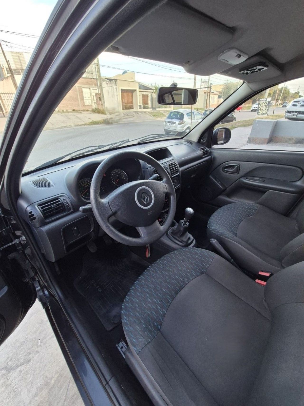 Renault Clio Usado Financiado en Córdoba, deRuedas