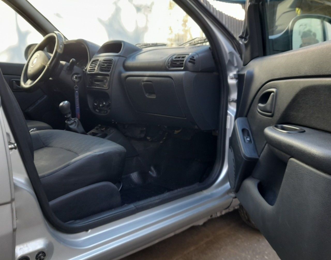 Renault Clio Usado en Santa Fe, deRuedas