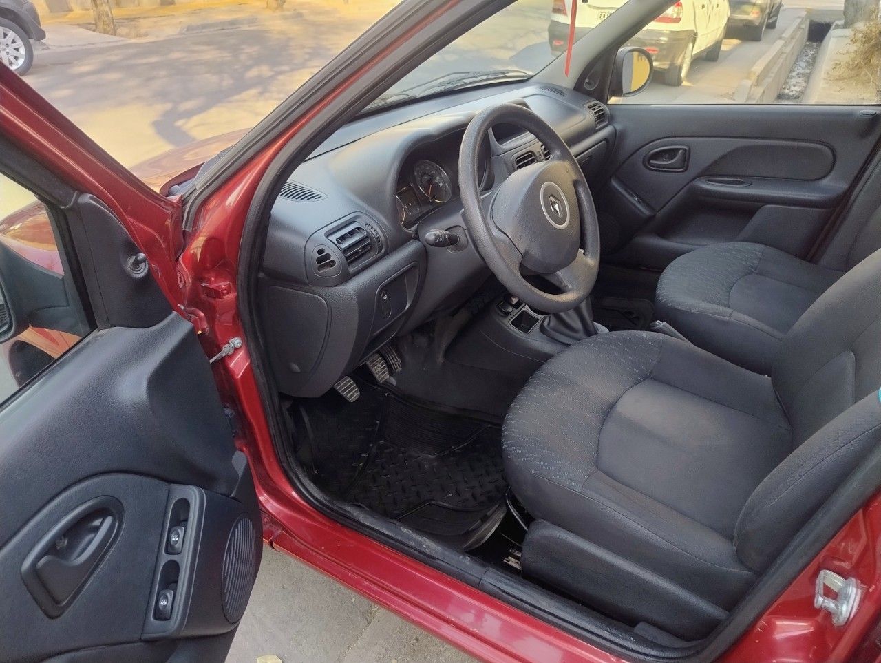 Renault Clio Usado Financiado en Mendoza, deRuedas