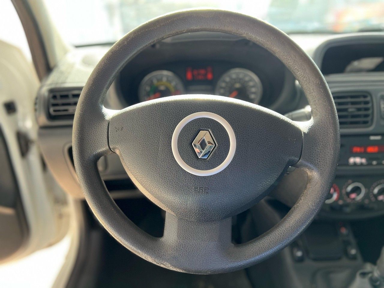 Renault Clio Usado Financiado en Córdoba, deRuedas