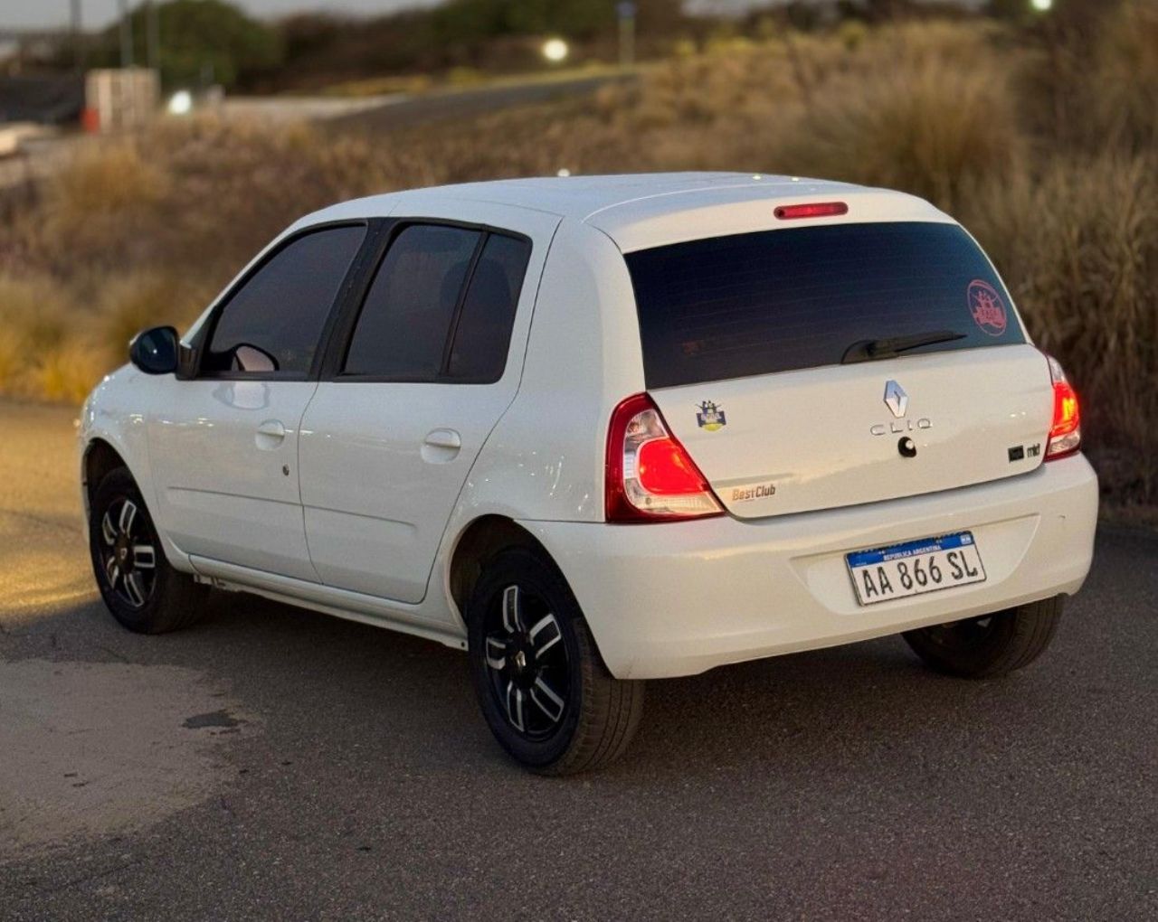 Renault Clio Usado Financiado en Córdoba, deRuedas