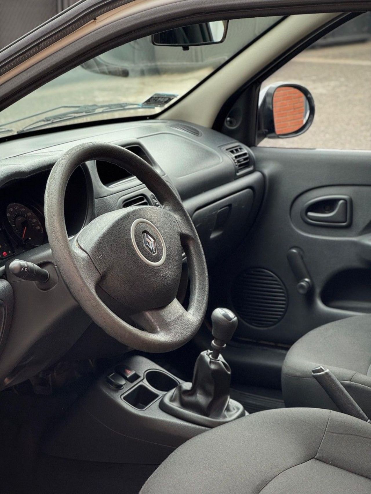 Renault Clio Usado Financiado en Córdoba, deRuedas