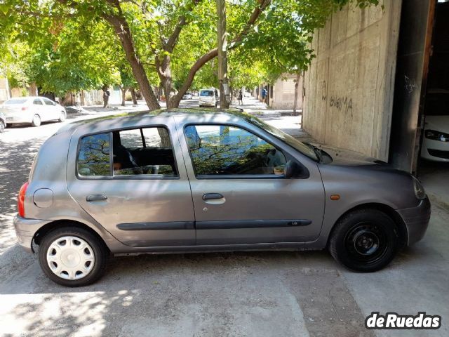 Renault Clio II Usado en Mendoza, deRuedas