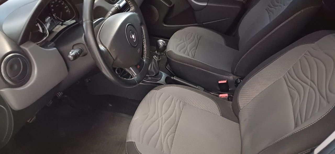 Renault Duster Usado Financiado en Mendoza, deRuedas
