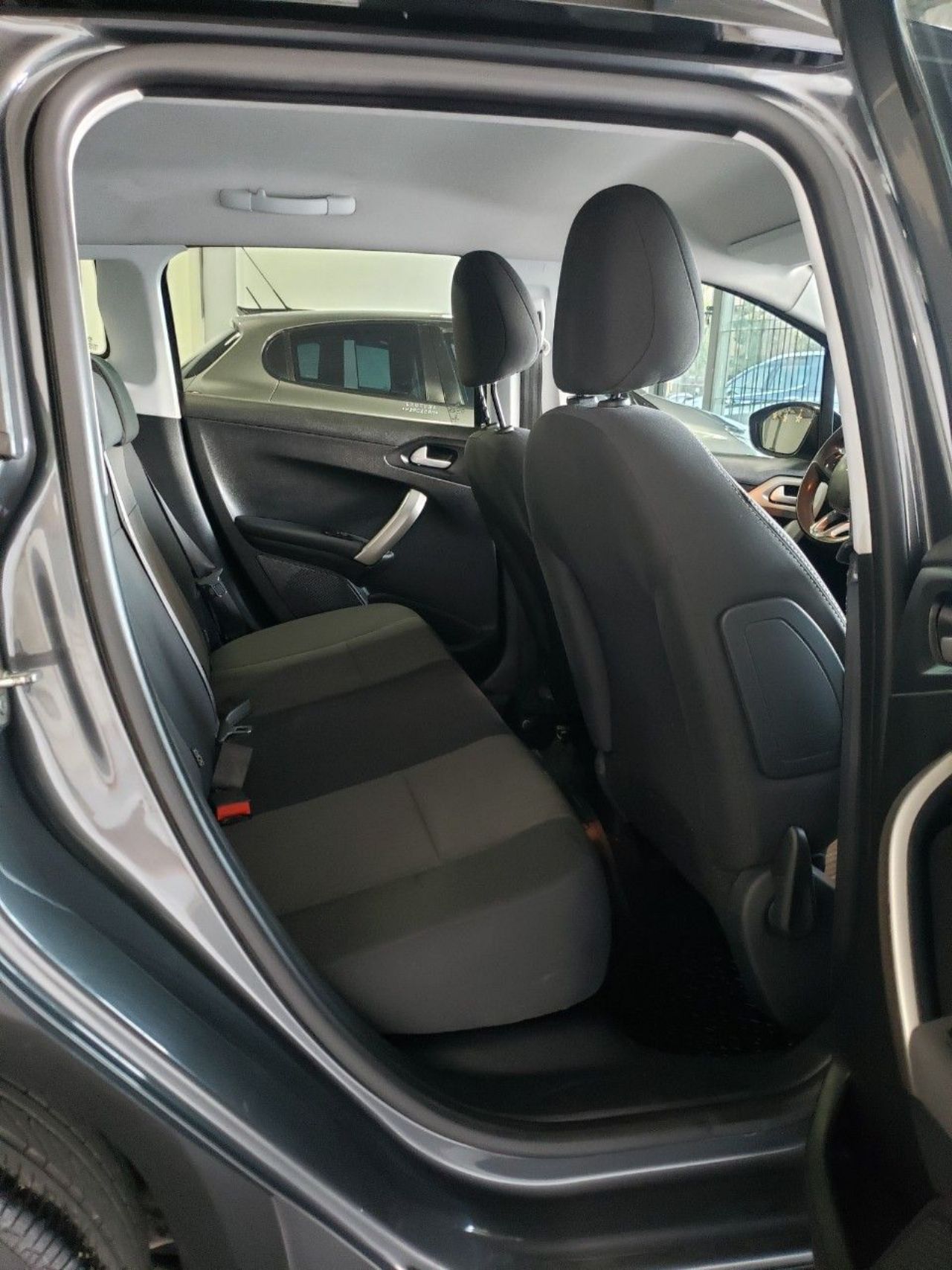 Renault Duster Usado Financiado en Mendoza, deRuedas