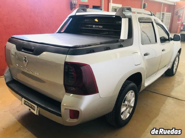 Renault Duster Oroch Usada en Mendoza, deRuedas