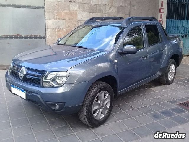 Renault Duster Oroch Usada en Mendoza, deRuedas