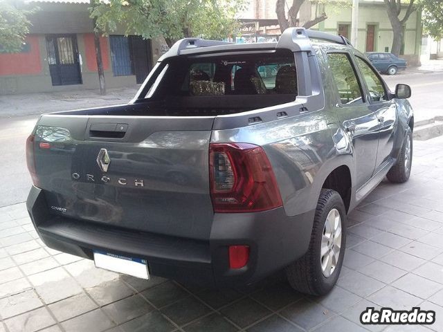 Renault Duster Oroch Usada en Mendoza, deRuedas