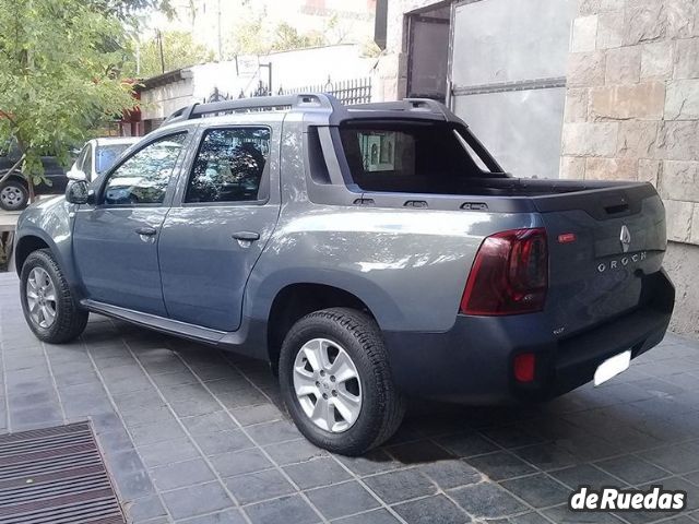 Renault Duster Oroch Usada en Mendoza, deRuedas