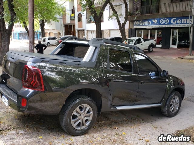 Renault Duster Oroch Usada en Mendoza, deRuedas