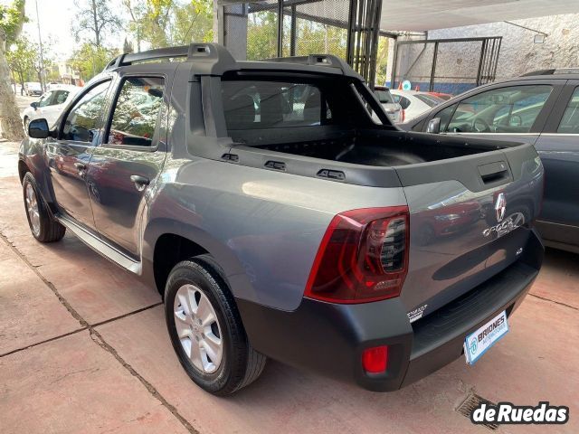 Renault Duster Oroch Usada en Mendoza, deRuedas