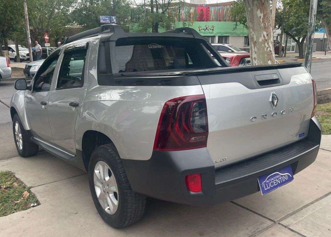 Renault Duster Oroch Usada en Mendoza, deRuedas